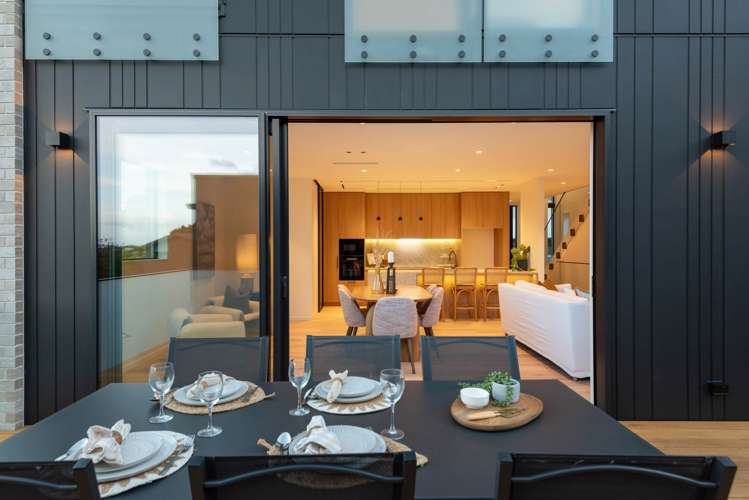 8A Serrata Place Browns Bay_6