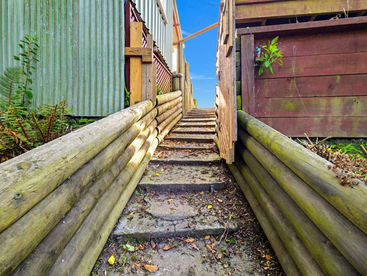 80 Pacific Drive Southbridge_27