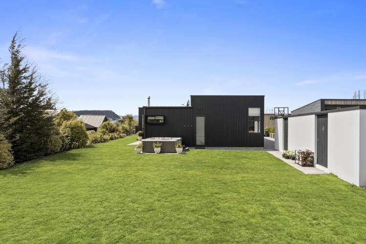 26 Stackbrae Avenue Wanaka_16
