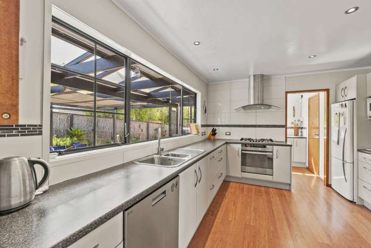 201 Chelsea View Drive Chatswood_10