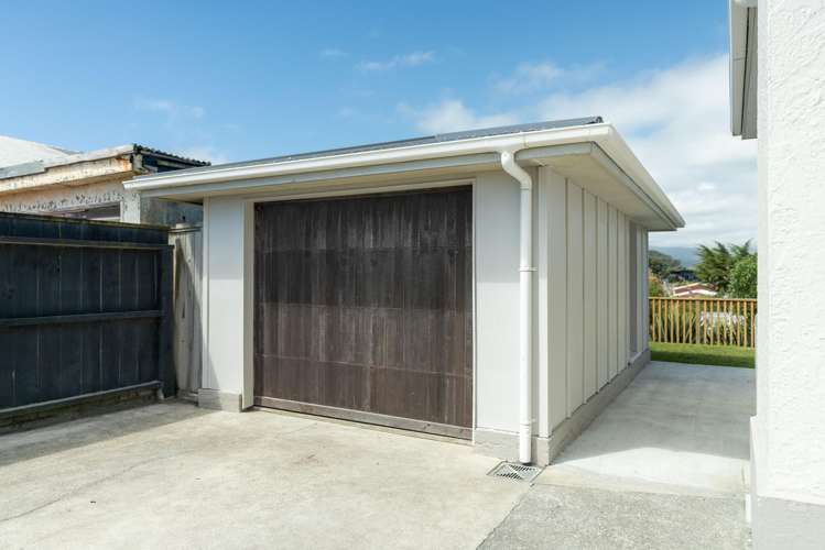 10 Marine Parade ōtaki Beach_24