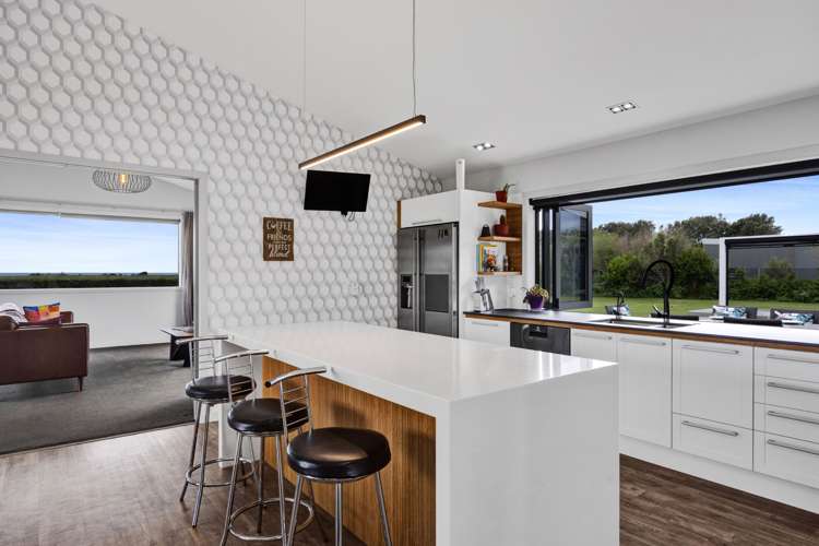 164 Brown Road Waitara_4