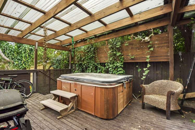 139 Vipond Road Stanmore Bay_22