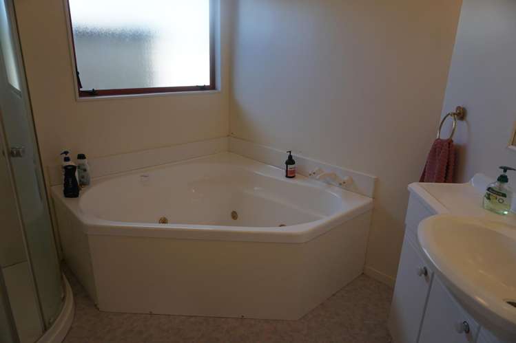 278 Grandview Road Western Heights_12