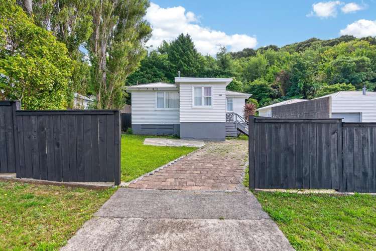 183 Wellington Road Wainuiomata_29