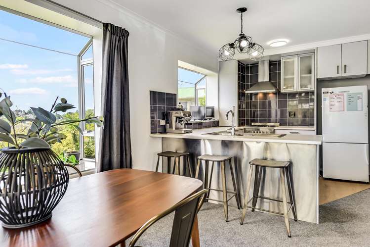 9 Beaumaris Place Dinsdale_33