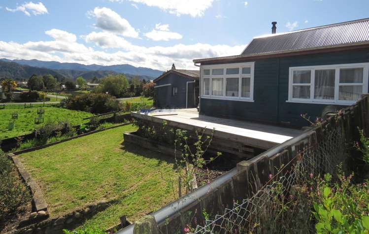 5 Herald Street Reefton_8