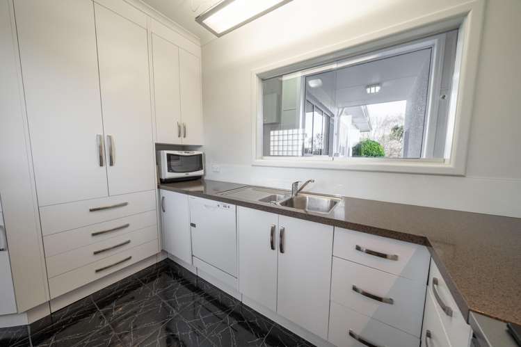 110 Chelmsford Street Windsor_8