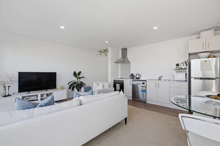 52/17 Owens Place Mount Maunganui_3
