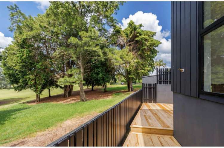 11D Norman Lesser Drive St Johns_8