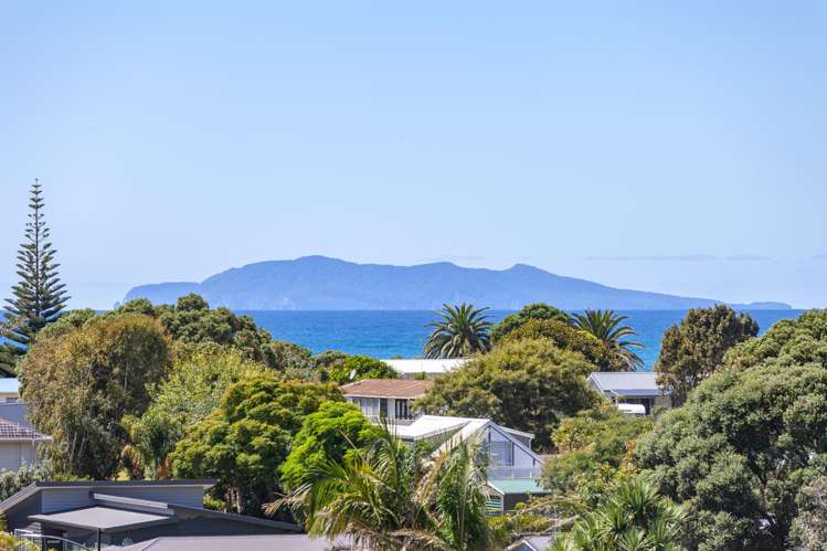 18 Ross Place Whiritoa_36