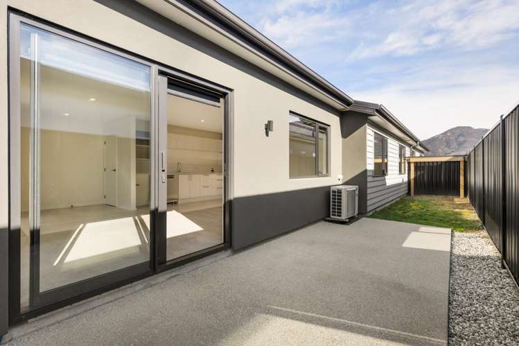 10 Waddell Street Lake Hawea_19
