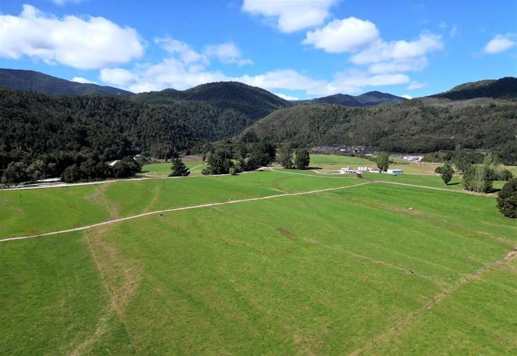 522 Gannon's Road Reefton_14