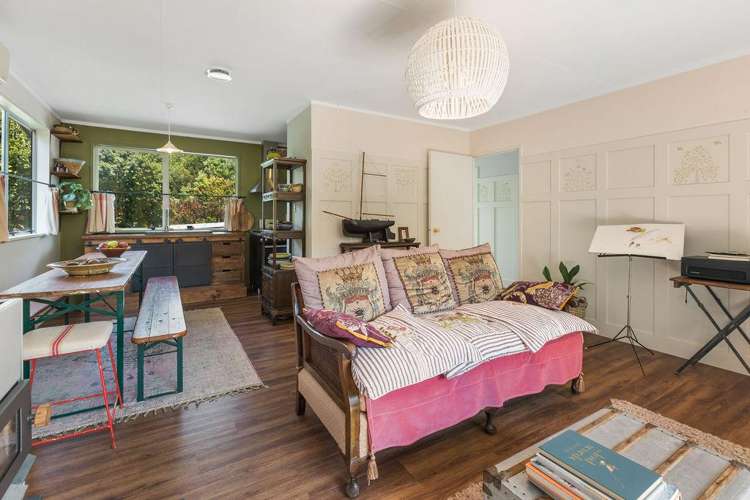 2 Adela Stewart Drive Athenree_9