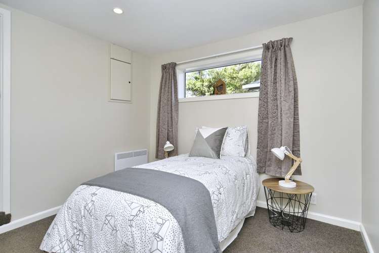 910 Avonside Drive Avondale_19