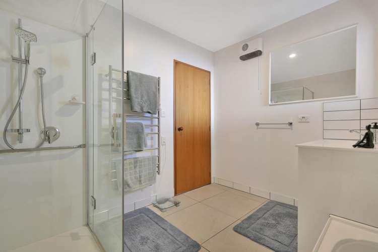 21 Mona Square Ashburton_20