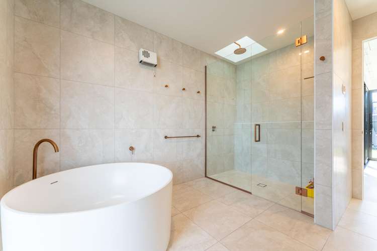 48 Meadowstone Street Gleniti_20