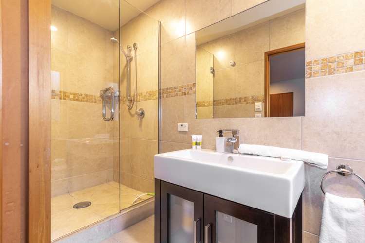 15 Kent Street Queenstown_8