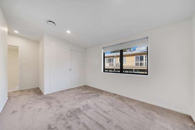 17 Timo Way Flat Bush_18