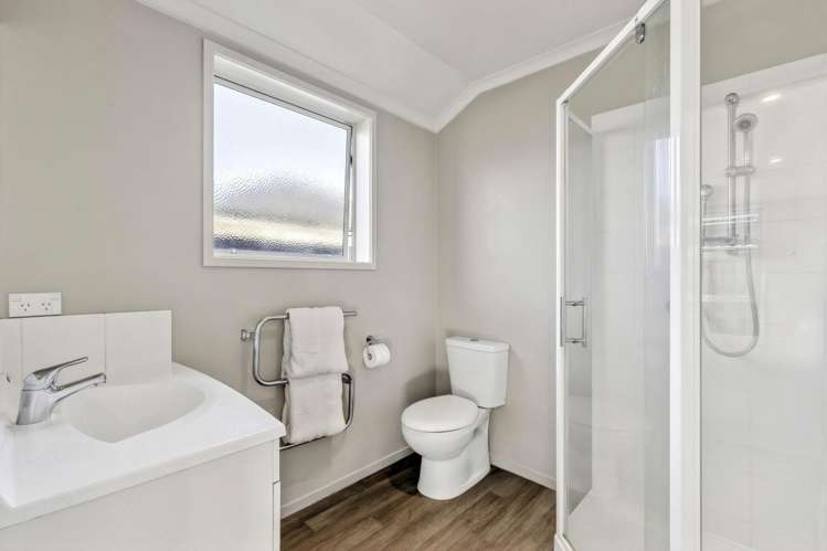 6 Ruth Taylor Avenue Stoke_7