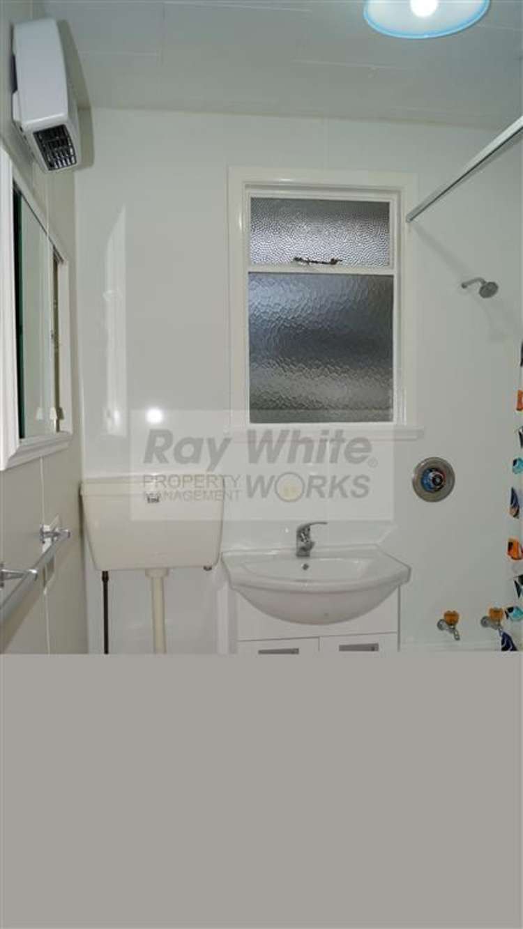 21 Duckworth Street Andersons Bay_8