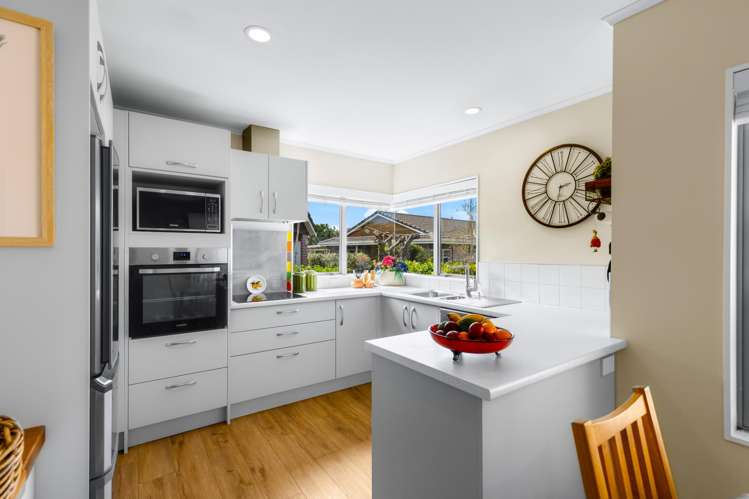 16 The Grove Red Beach_1