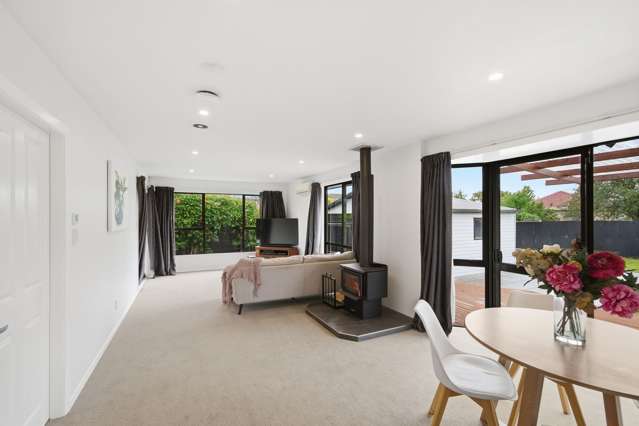 28 Oakley Crescent Hornby_4