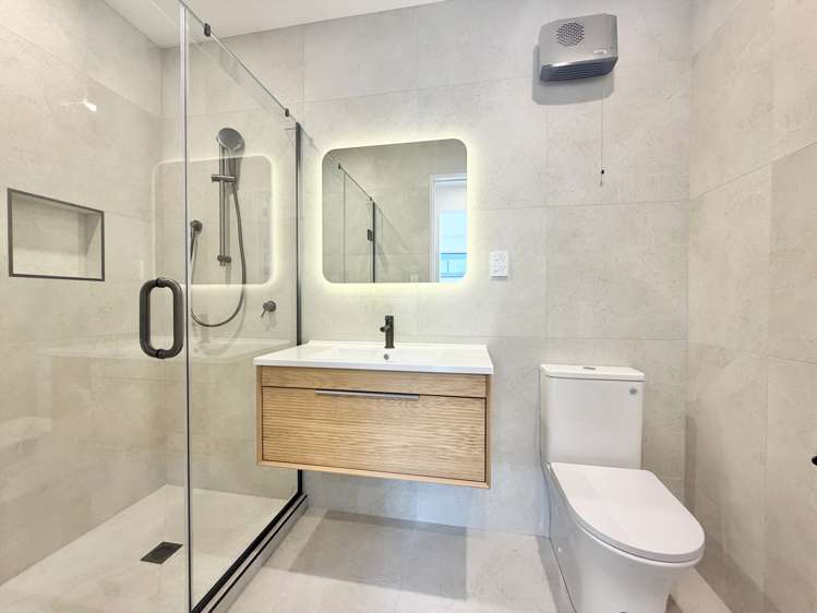 51 Awa Uru Road Orewa_9