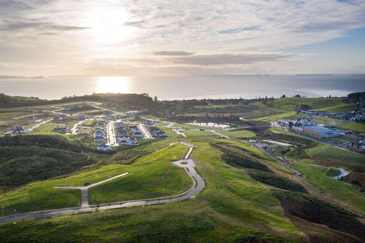 17 Ridgelea Road Long Bay_4