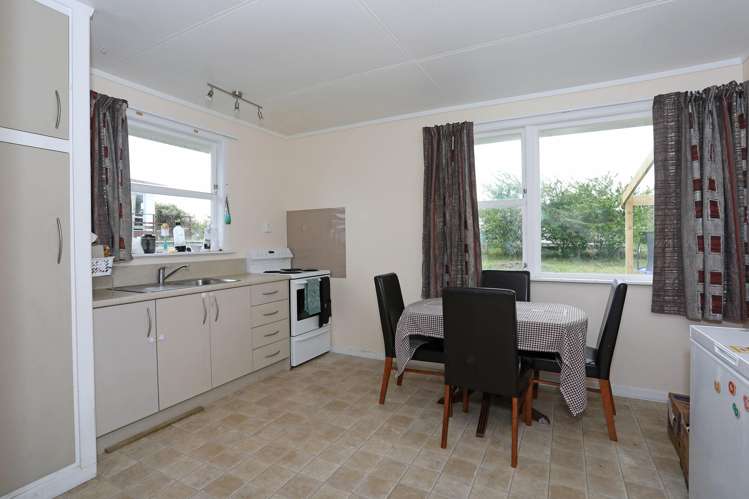 11 Ngahina Street Marton_5