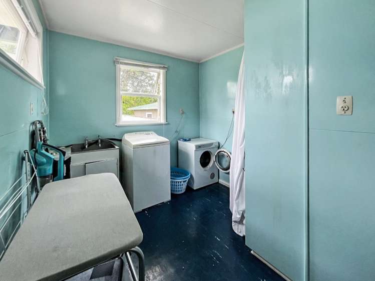 7 Ruha Street West End_10