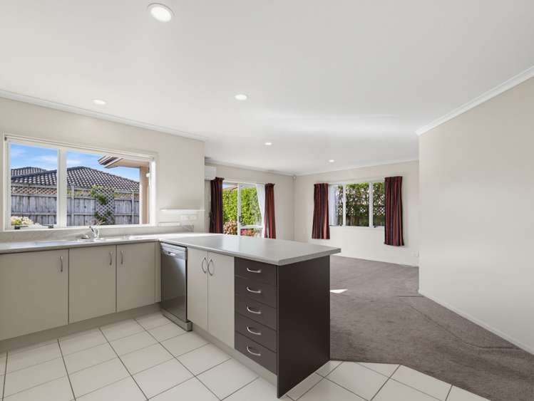 87 Riverside Drive Waiuku_2