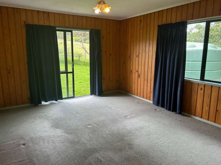 76 Kaipara Coast Highway Helensville_10