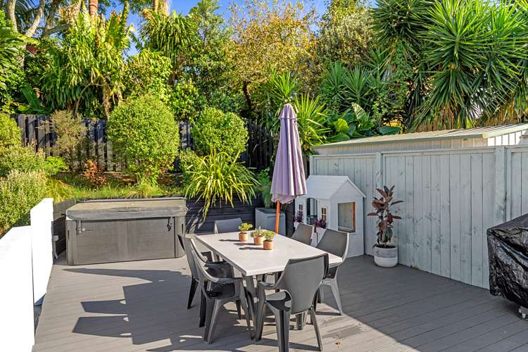 4 Robyn Place Dinsdale_19