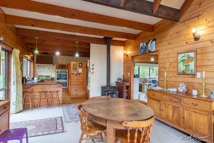 695 Whitemans Valley Road Whitemans Valley_5