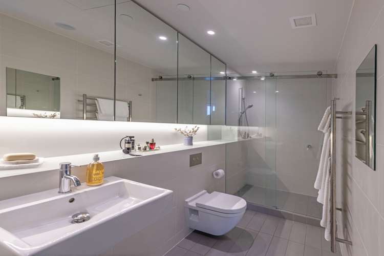 2c/5 Clyde Quay Wharf Te Aro_7