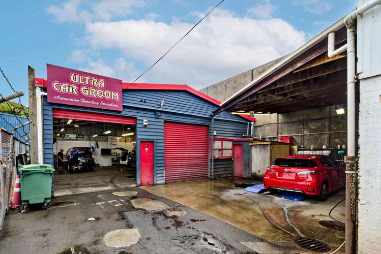 9-11 Wakefield Street Alicetown_4