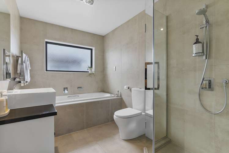 84 Liberty Crescent Beachlands_30