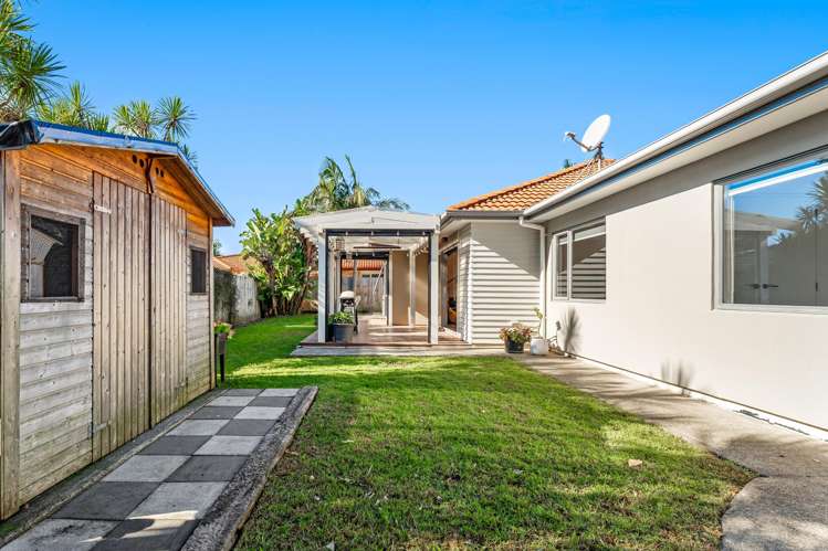 13 Te Ruru Way Stanmore Bay_23