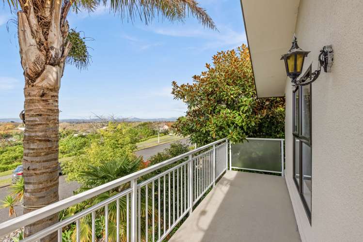 58 Churchill Drive Taradale_13