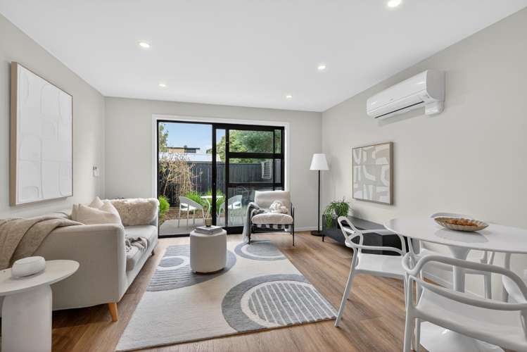 8/25 Bush Street Naenae_0