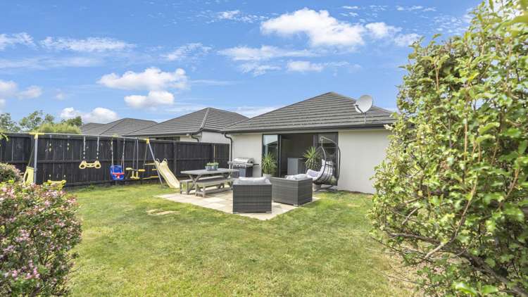 41 Farnborough Way Rolleston_9