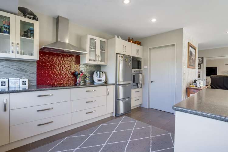 33 Longwood Drive Winton_7