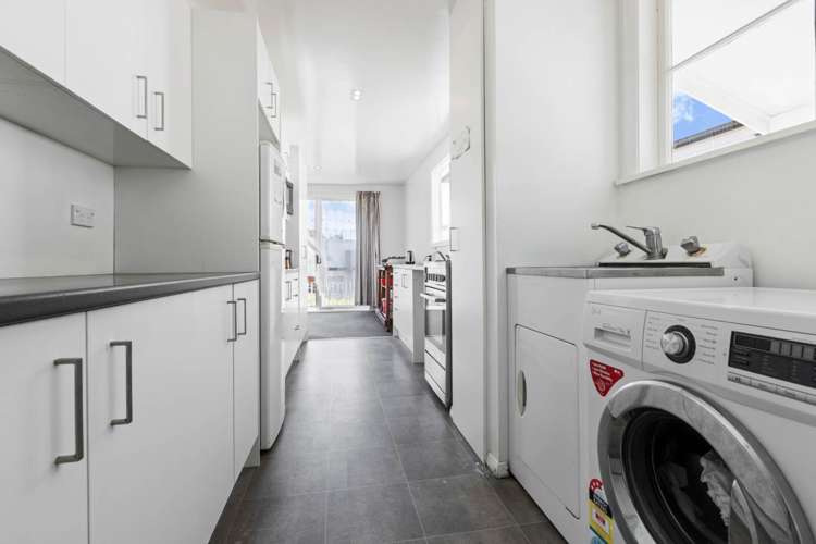 142 Leybourne Circle Glen Innes_9