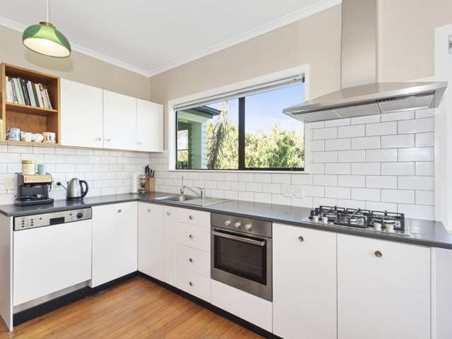 51 Macfarlane Street Hamilton East_3