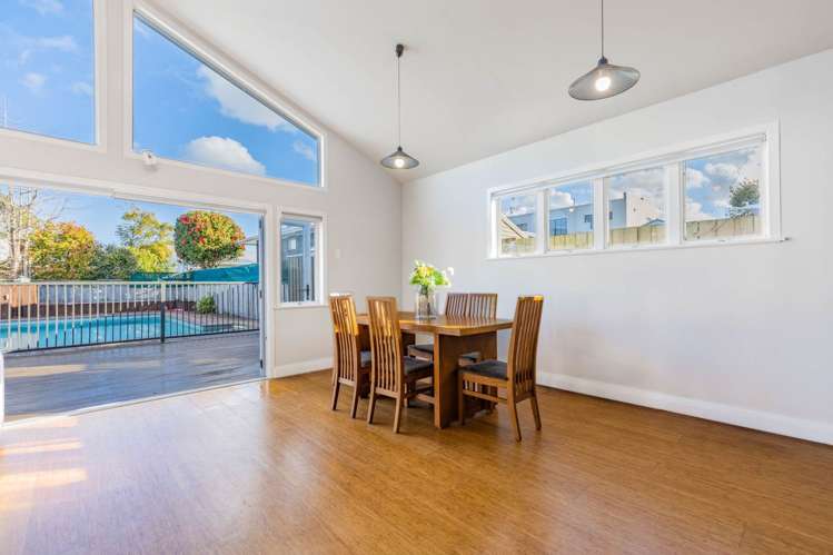 30 Hollywood Avenue Epsom_11