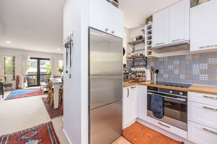 10/92 Bush Road Albany_10