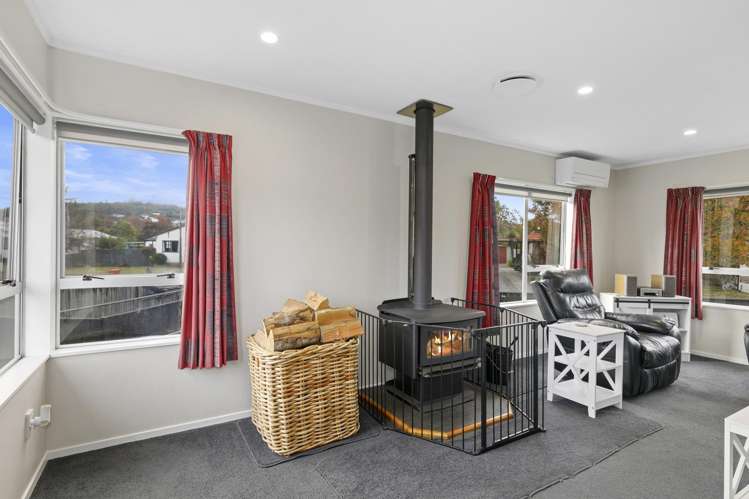 17 Memphis Grove Totara Park_7