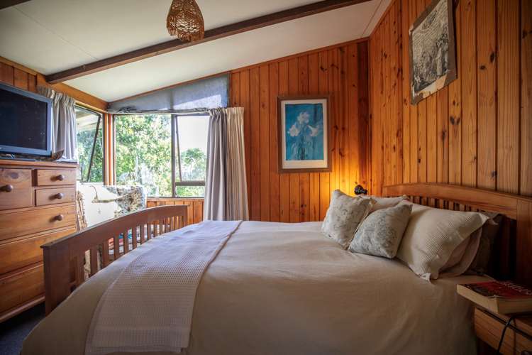 13 Rose Street Raglan_13