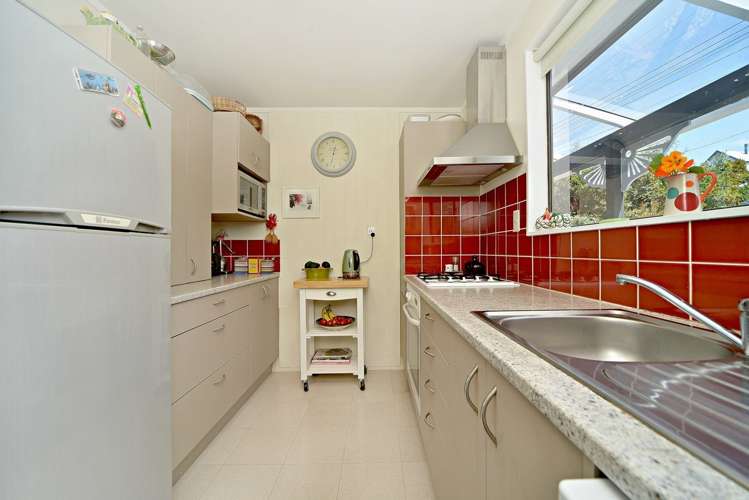 1 Tui Street Torbay_7